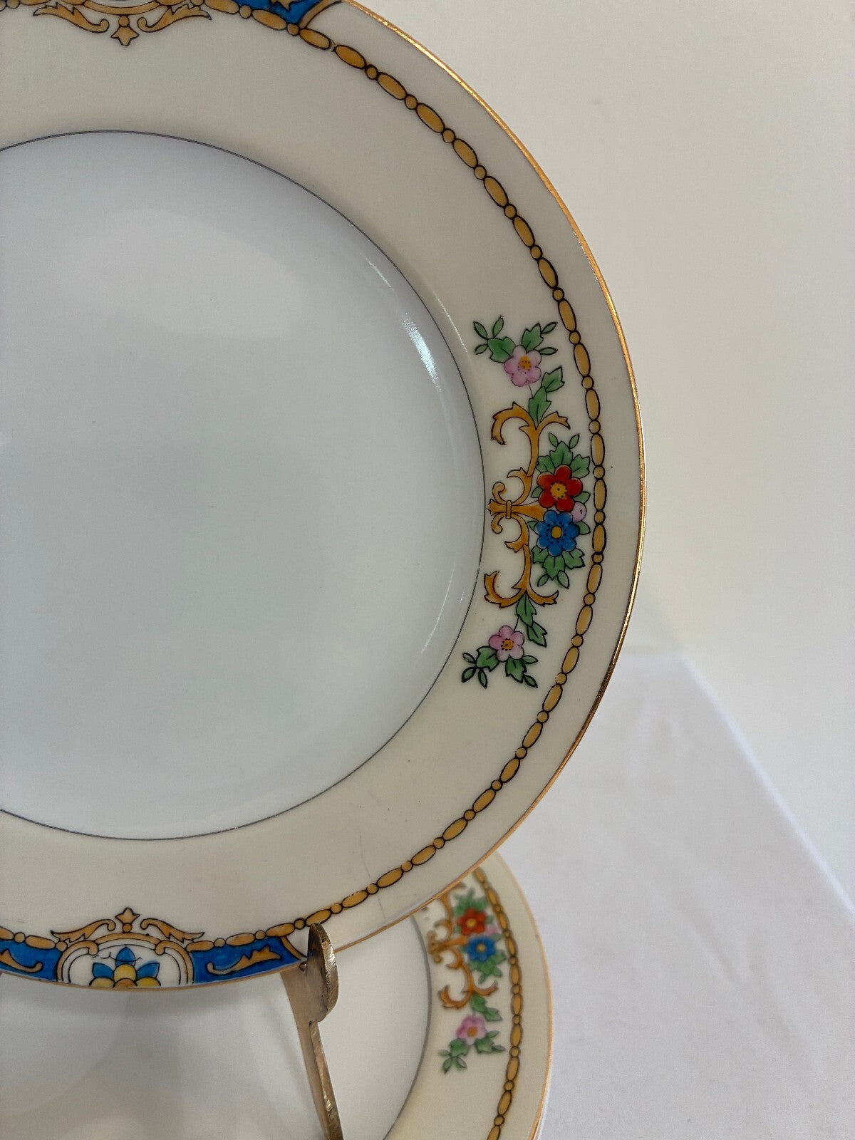 Vintage Meito China Warren 6" Bread and Butter Plates, Floral Blue and Gold Trim