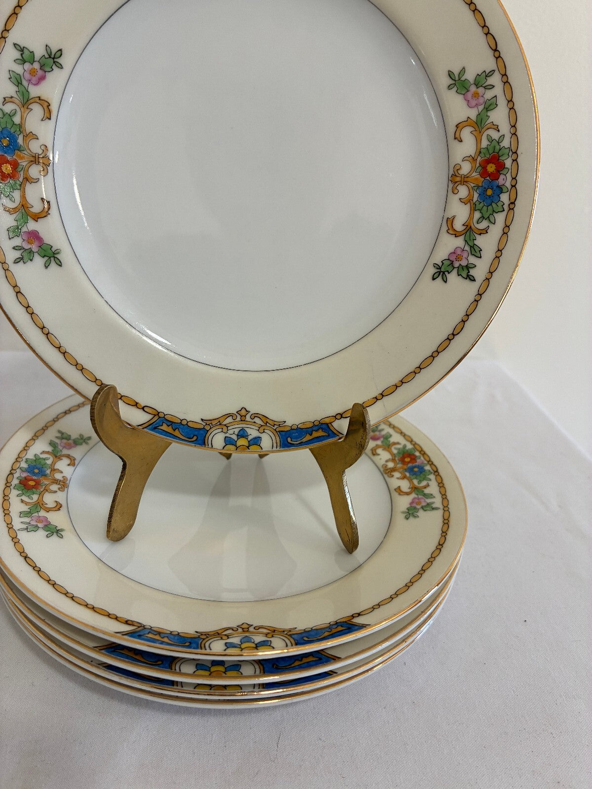 Vintage Meito China Warren 6" Bread and Butter Plates, Floral Blue and Gold Trim