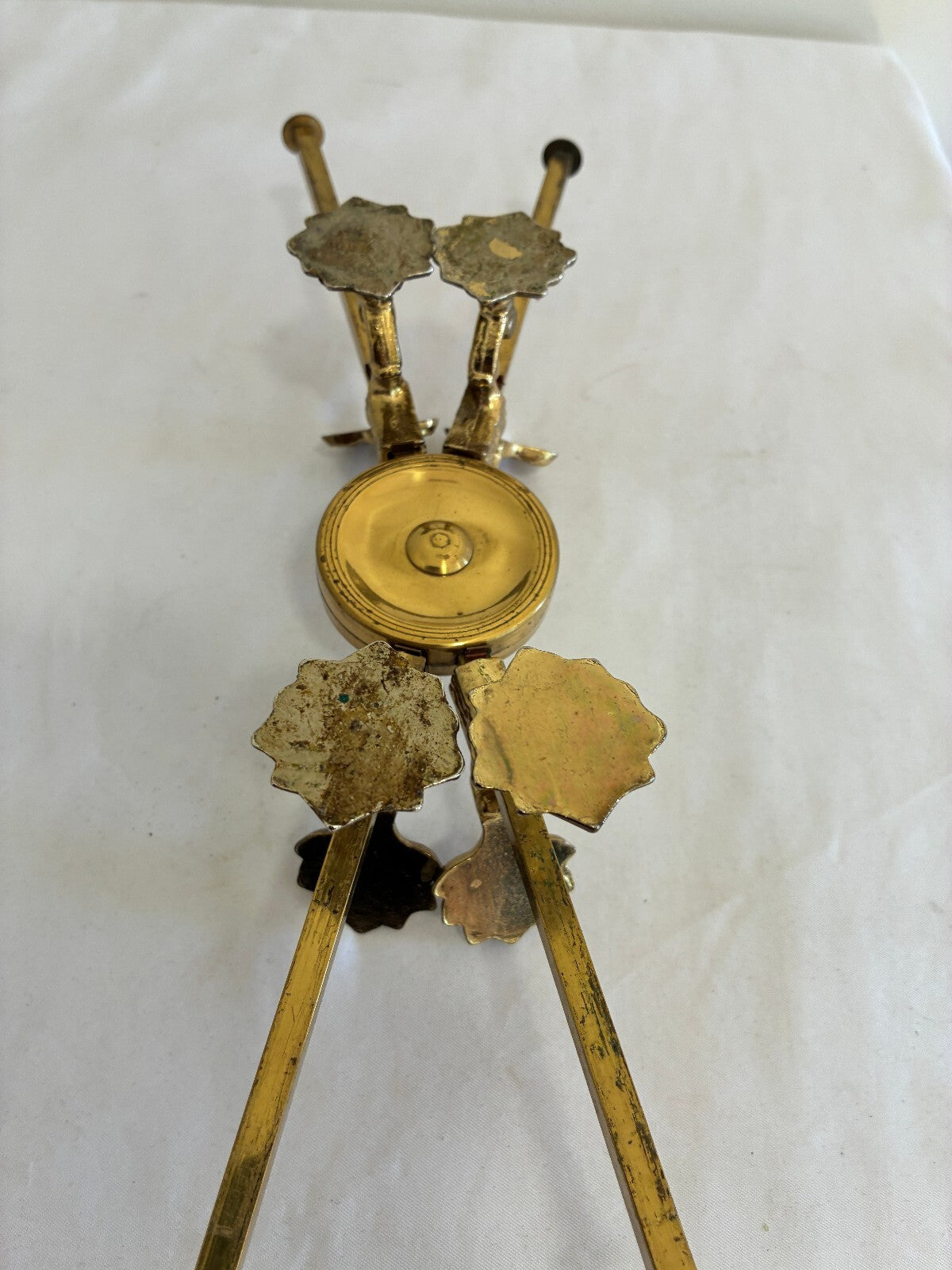 Vintage Adjustable Brass Trivet, Expandable Dish Stand with Ornate Shell Feet