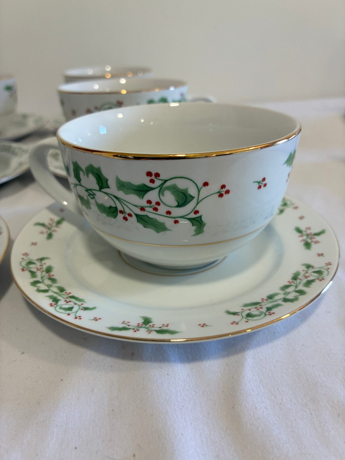 Vintage Gibson Everyday Christmas Holly Cup and Saucer Set of 6, Holiday China