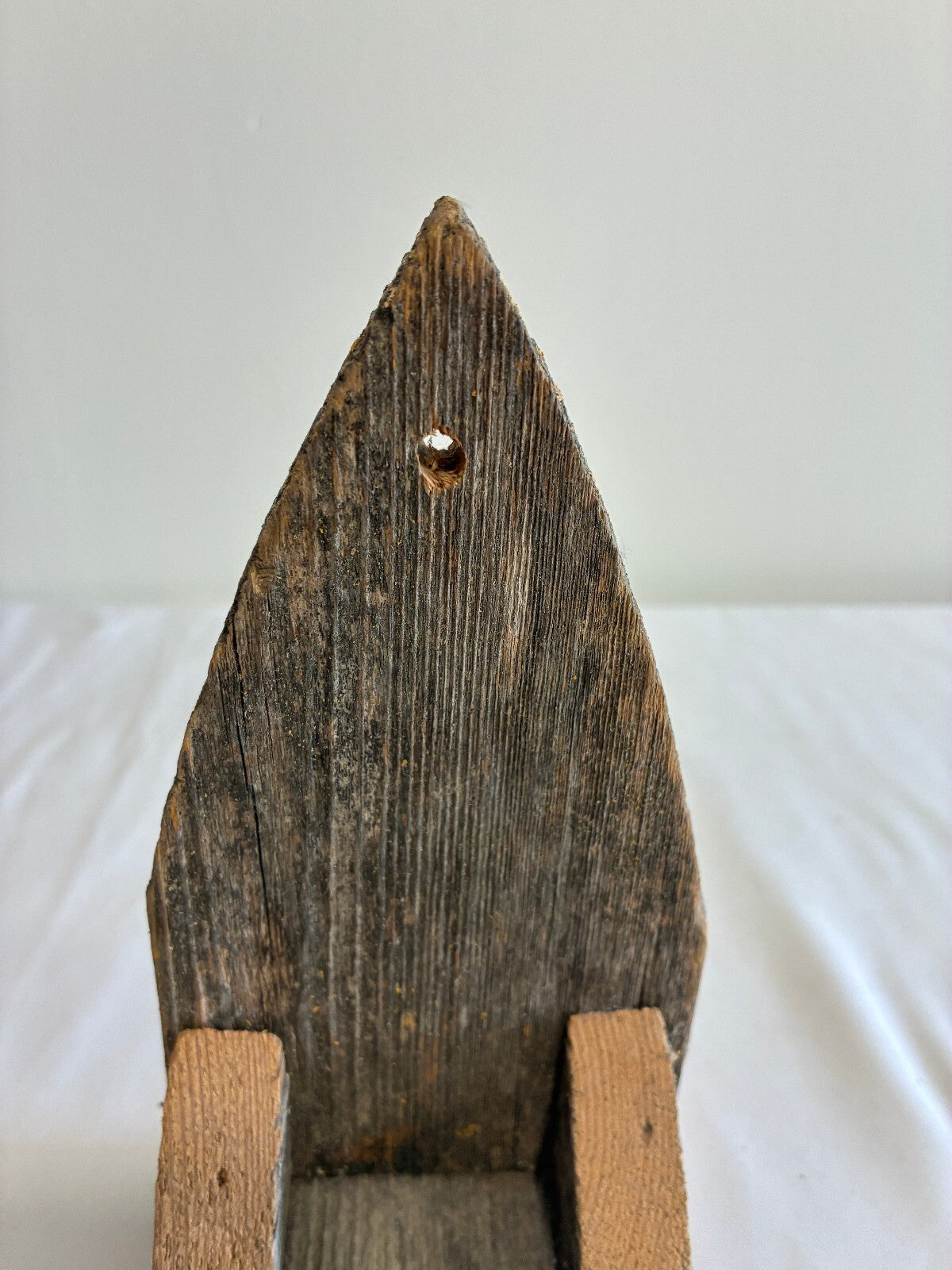 Vintage Rustic Wooden Shelf / Primitive Wall Bracket
