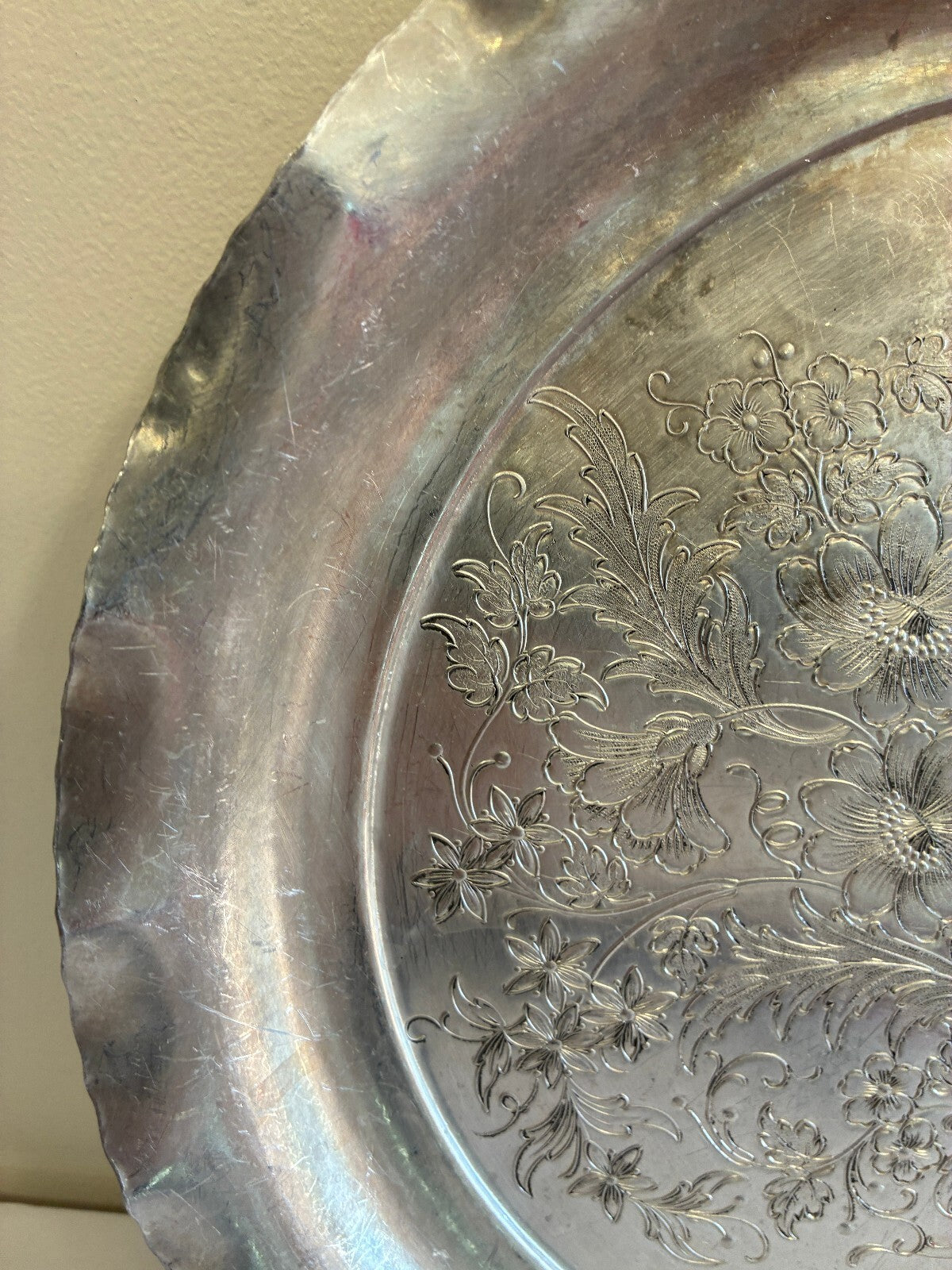 Vintage Federal Silver Co Aluminum 13.1" Round Floral Engraved Serving Tray