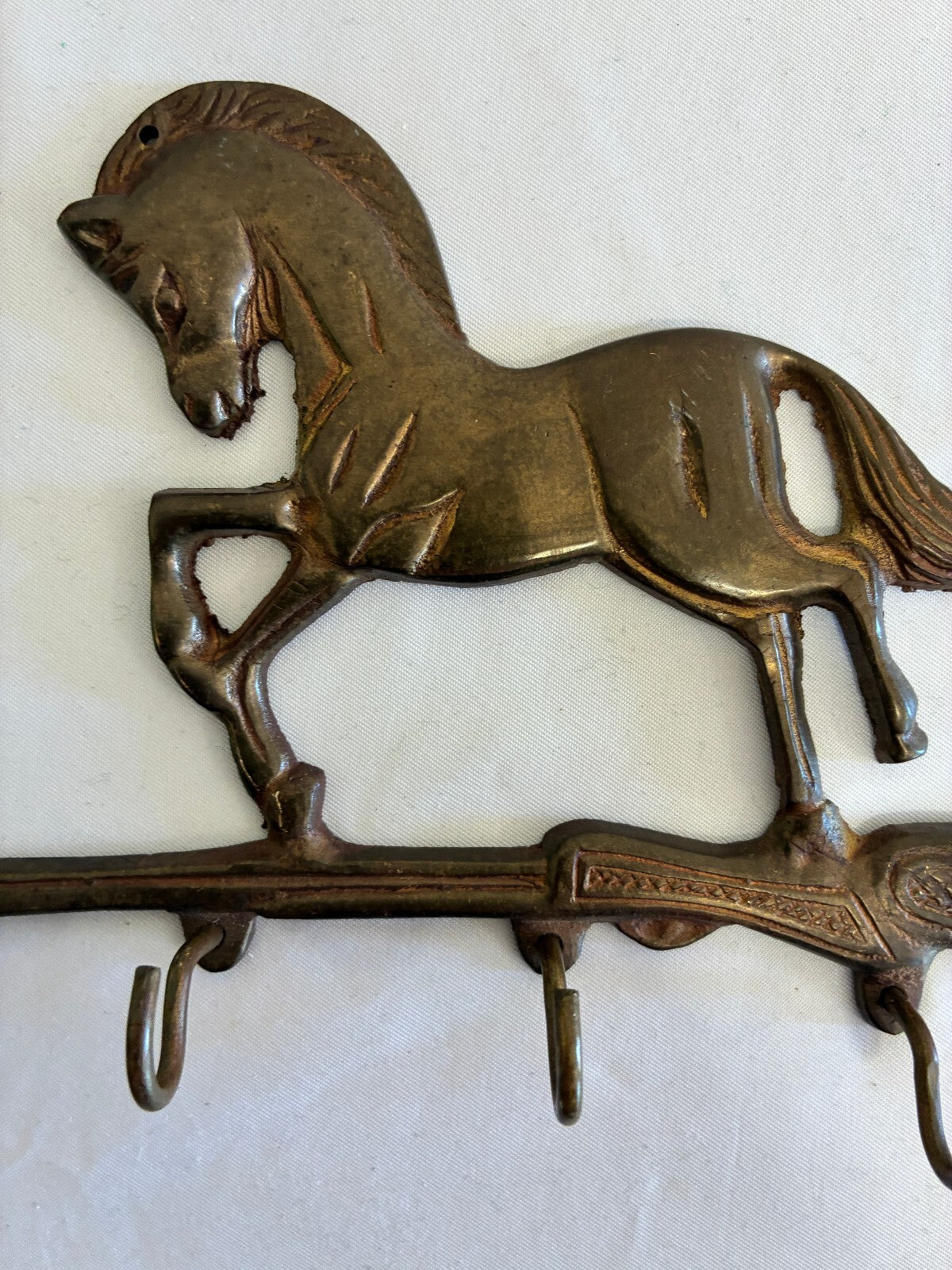 Vintage Brass Horse Key Hook, 4 Hook Wall Rack with Horse & Rifle Western Design