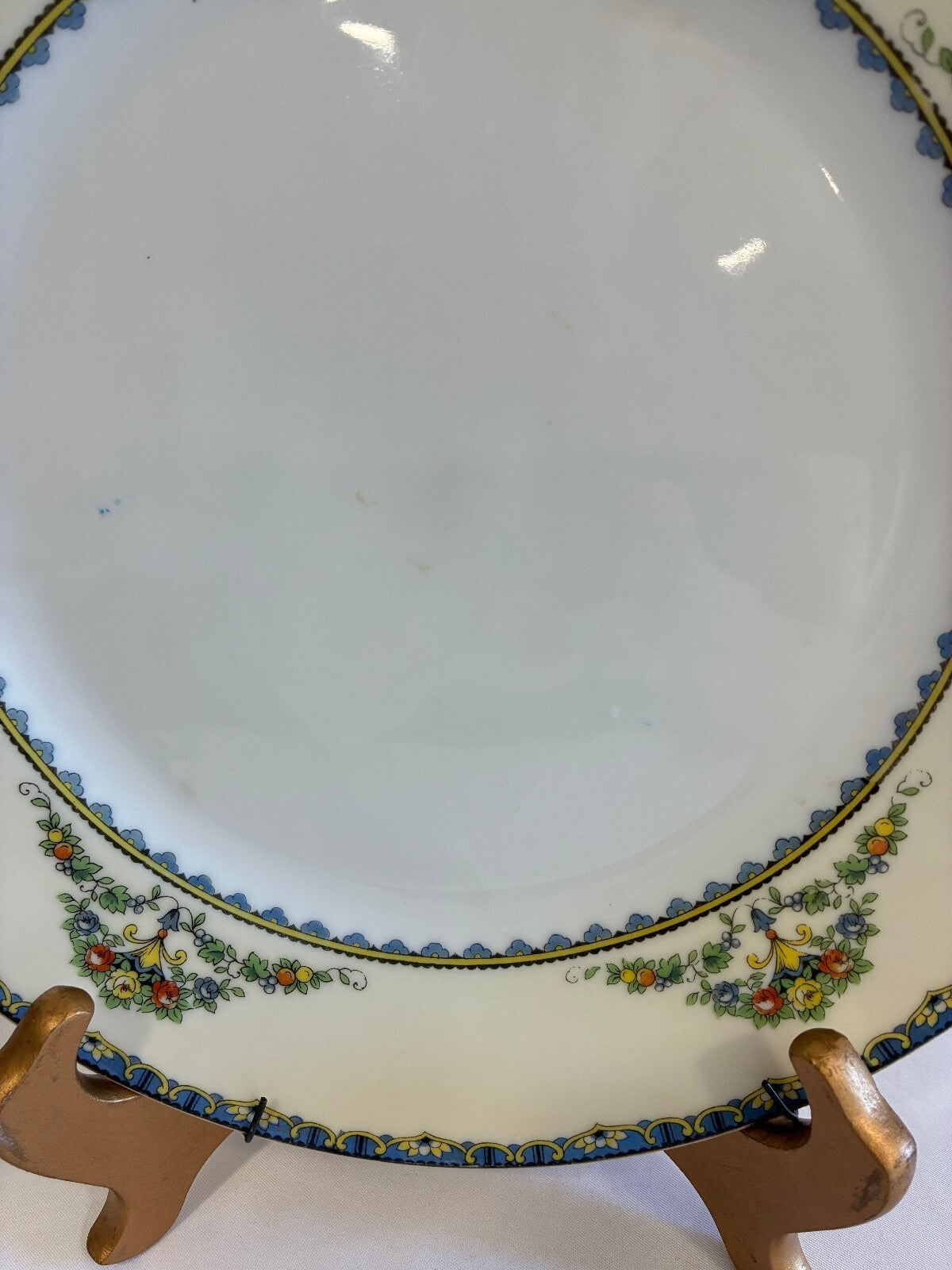 Vintage Noritake Avril Dinner Plate with Plate Hanger, Floral China 9.9", Japan