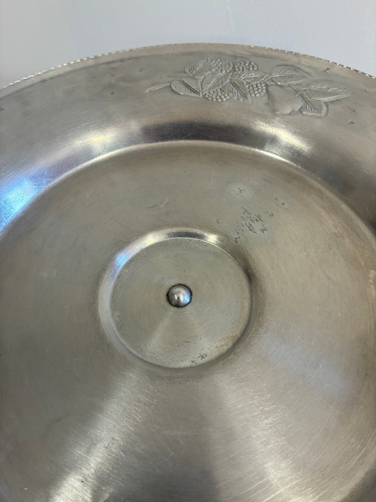 Vintage Everlast Aluminum Lazy Susan, Hand Wrought Pedestal Serving Tray, 15"