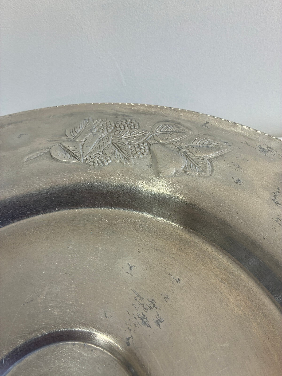 Vintage Everlast Aluminum Lazy Susan, Hand Wrought Pedestal Serving Tray, 15"
