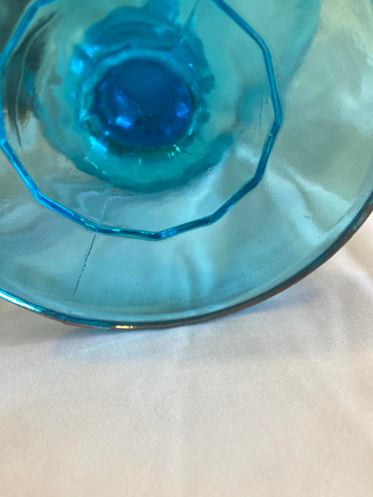 Vintage Blue Glass Compote Pedestal Bowl – Scalloped Edge