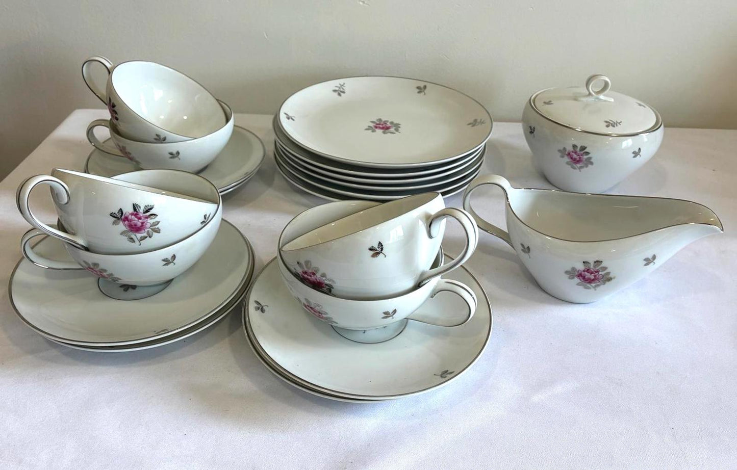Fukagawa Arita 20 Piece Tea Set Japan Pink Rose Teacups Saucers  Sugar Creamer