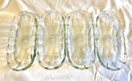 Clear Glass Corn Dishes – Sunburst Bottom – Set of 4
