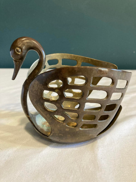 Vintage Brass Swan Basket Decorative Candle Holder – Elegant Mid-Century Accent