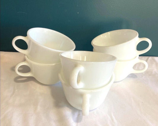 Vintage Corning Milk Glass Mugs Set of 6 White Coffee Cups Vintage Finds Kitchen Glassware