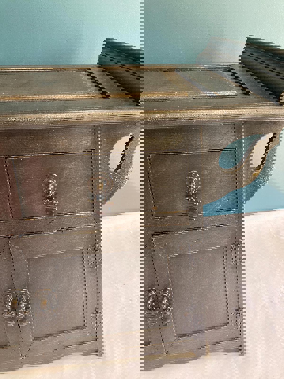 Vintage Asian chest or Jeweley Box