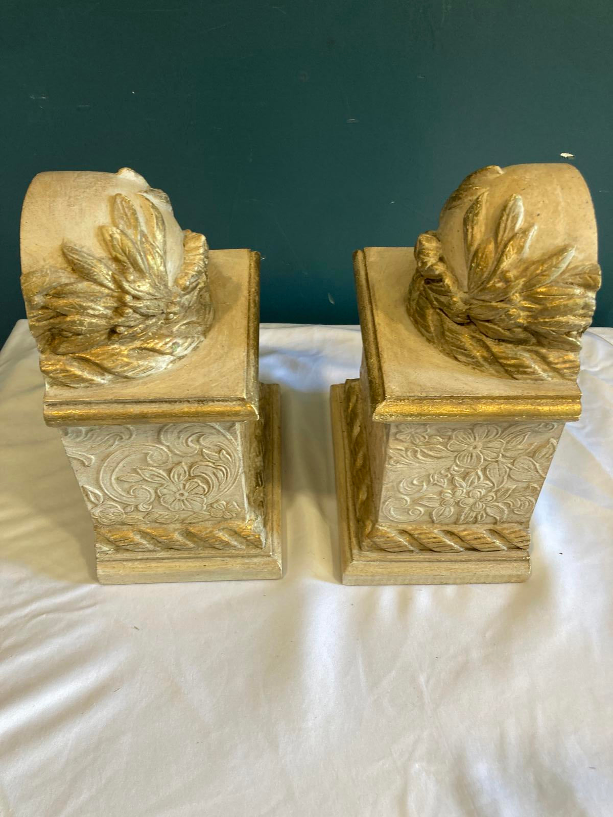 Pair of Ornate Laurel Wreath Gold Bookends