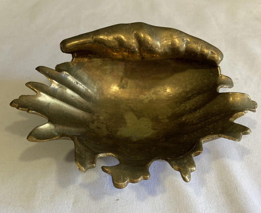 Vintage Brass Shell Ashtray  or Trinket Dish– MCM Hollywood Regency
