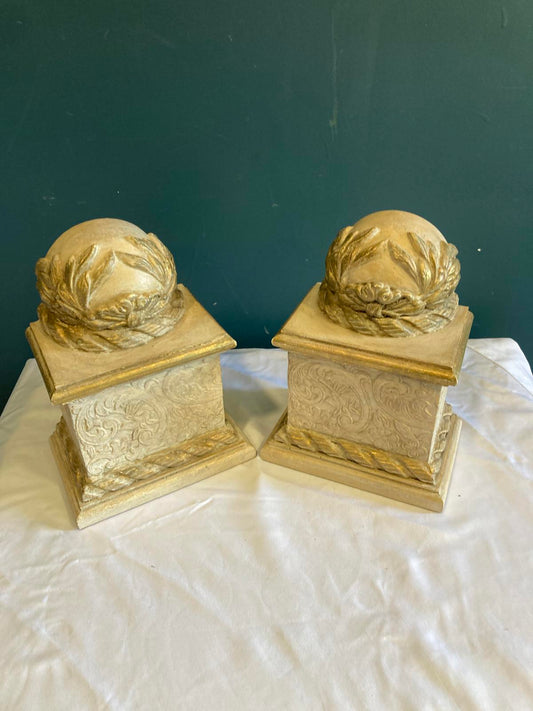 Pair of Ornate Laurel Wreath Gold Bookends
