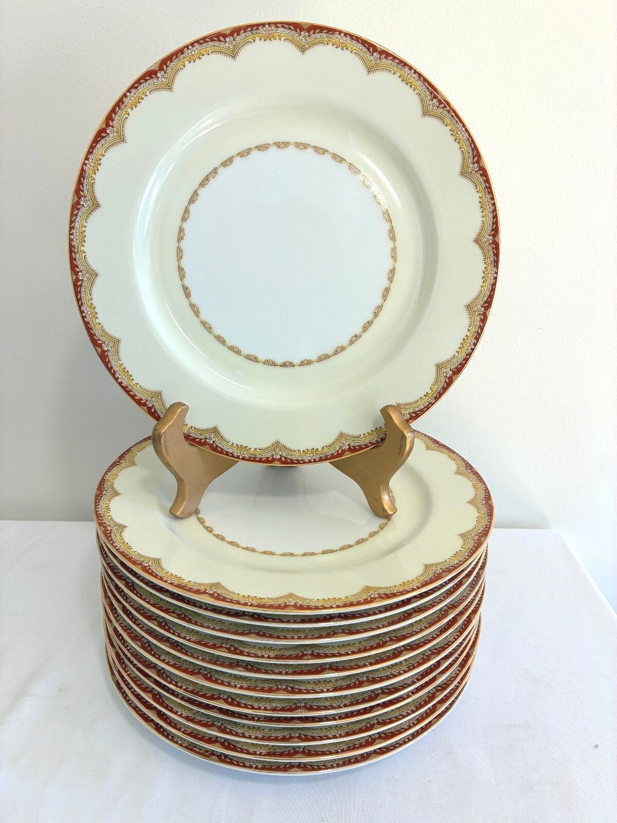 Vintage Meito Celestine Dinner Plates Set of 12, Red and Gold Border, Japan