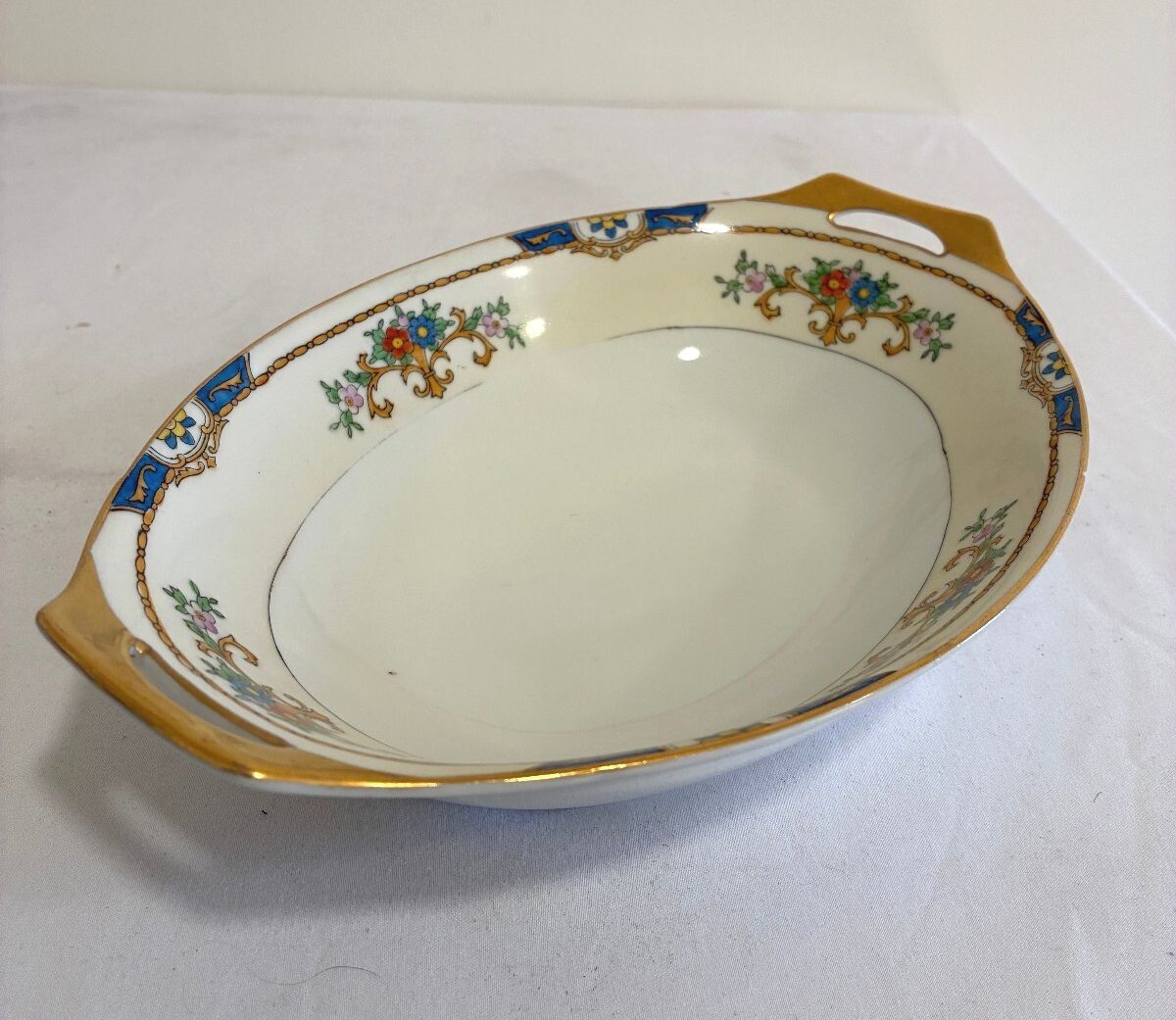 Vintage Meito China Warren Oval Vegetable Bowl, Hand Painted with Gold Handles