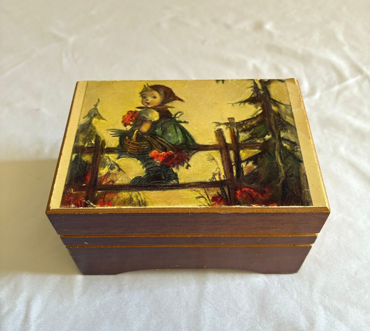 Vintage Reuge Swiss Music Box | Hummel Style Girl Print Wooden Trinket Box