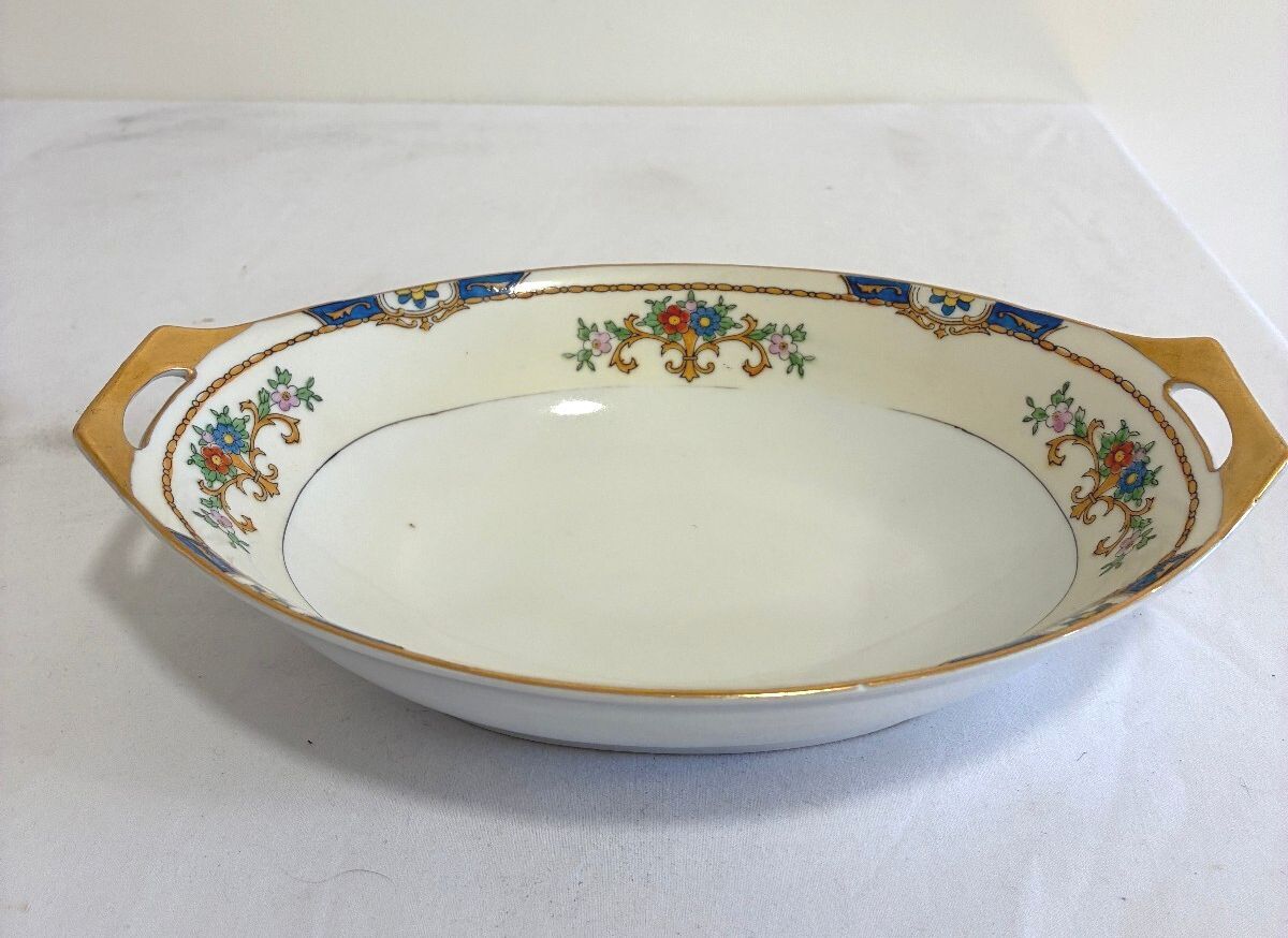 Vintage Meito China Warren Oval Vegetable Bowl, Hand Painted with Gold Handles