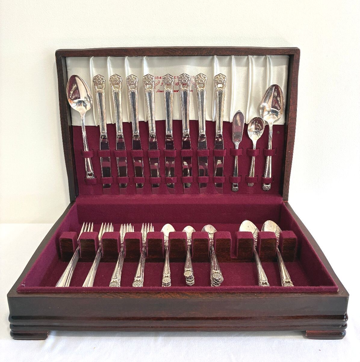 Rogers Bros "Eternally Yours" Silverplate Flatware Set, 52 Pieces With Chest