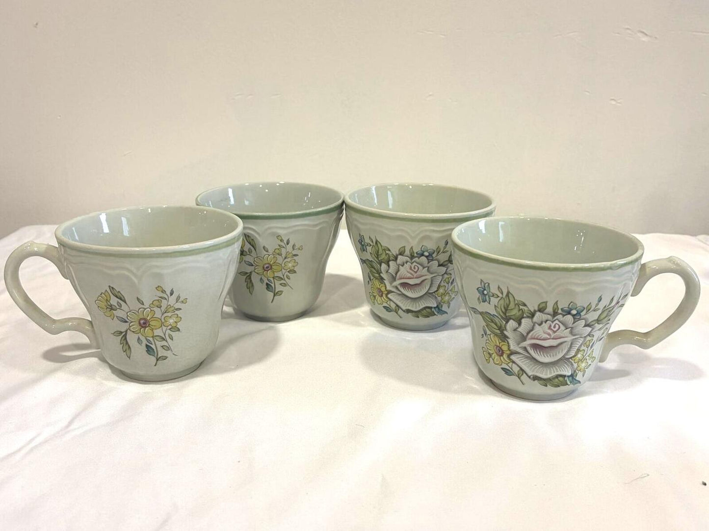 Provinstone Rose Marie Mugs Set of 4 Made in Japan Vintage Floral Green Tea Cups