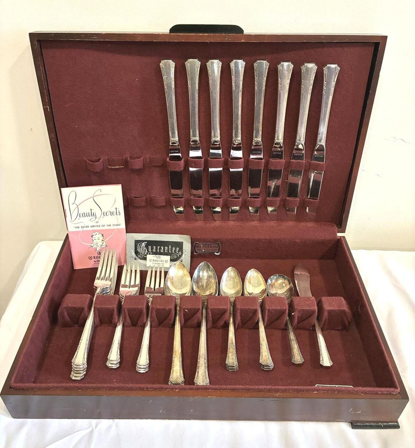Vintage 1881 Rogers Silverplate Flatware Set with Box,Set of 40,