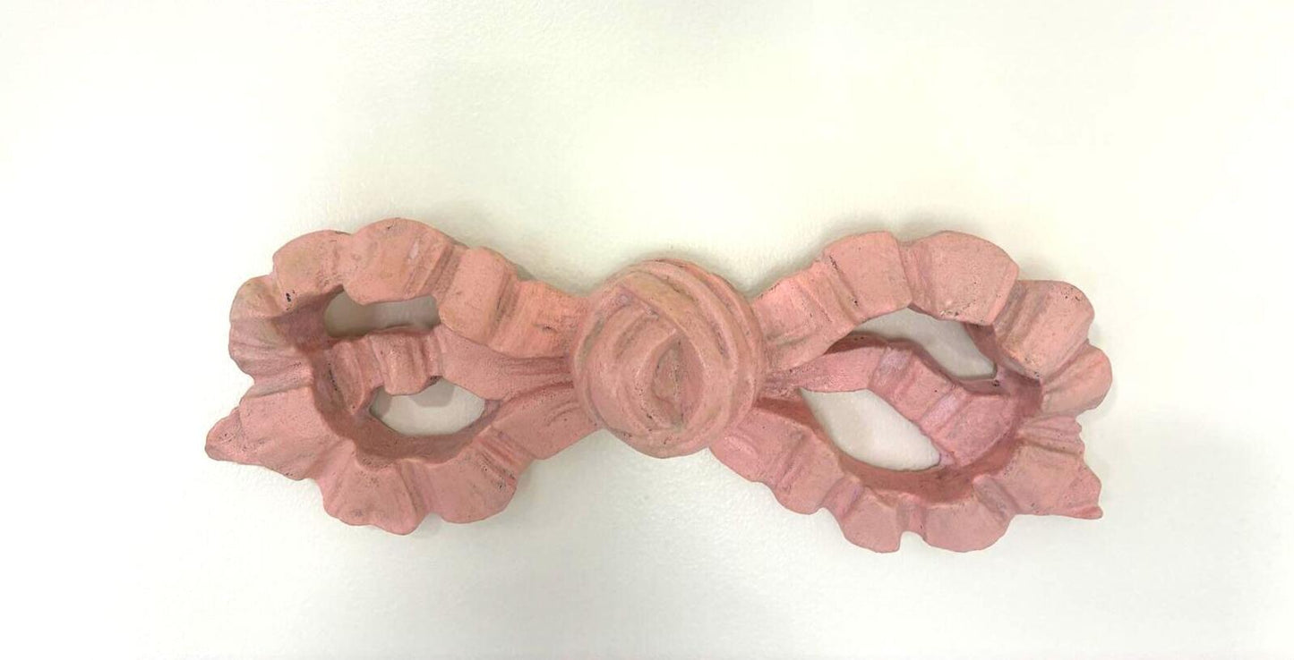 Vintage Pink Wooden Bow Wall Hanging Carved Ribbon Decor Shabby Chic Cottagecore