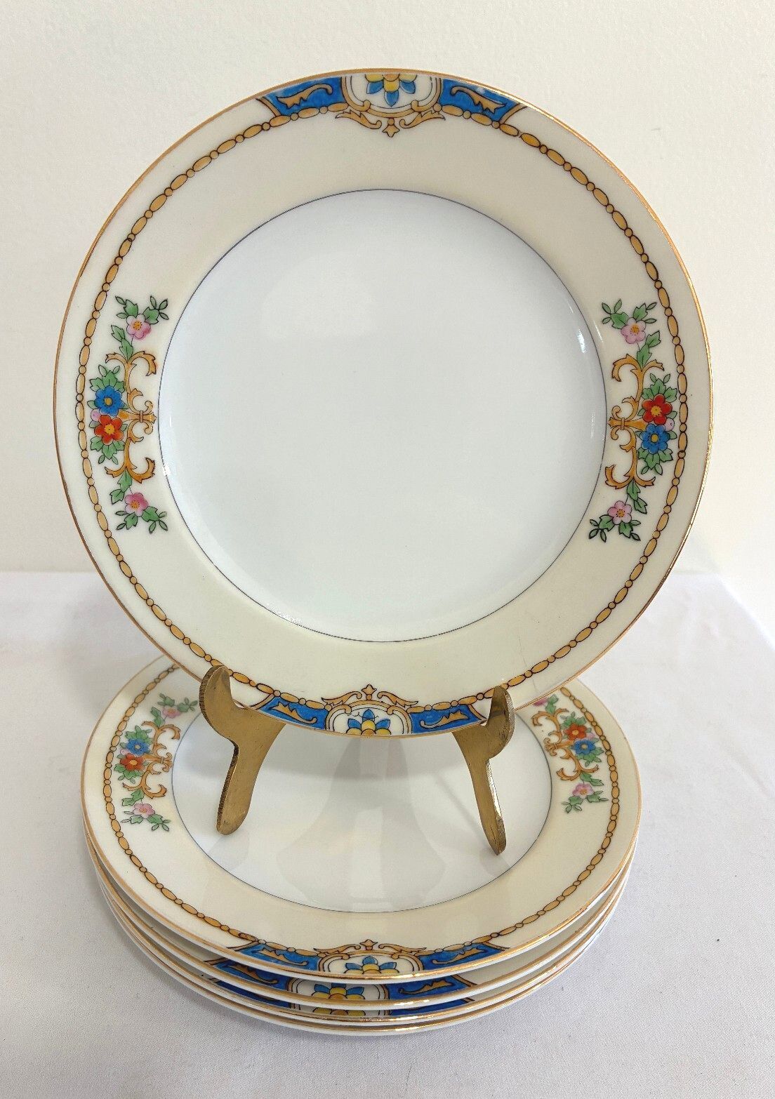 Vintage Meito China Warren 6" Bread and Butter Plates, Floral Blue and Gold Trim
